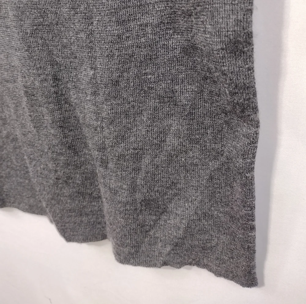 Ann Taylor 100% Wool Turtle Neck Sweater Women's L Gray Casual Comfy Minimalist - Picture 4 of 8